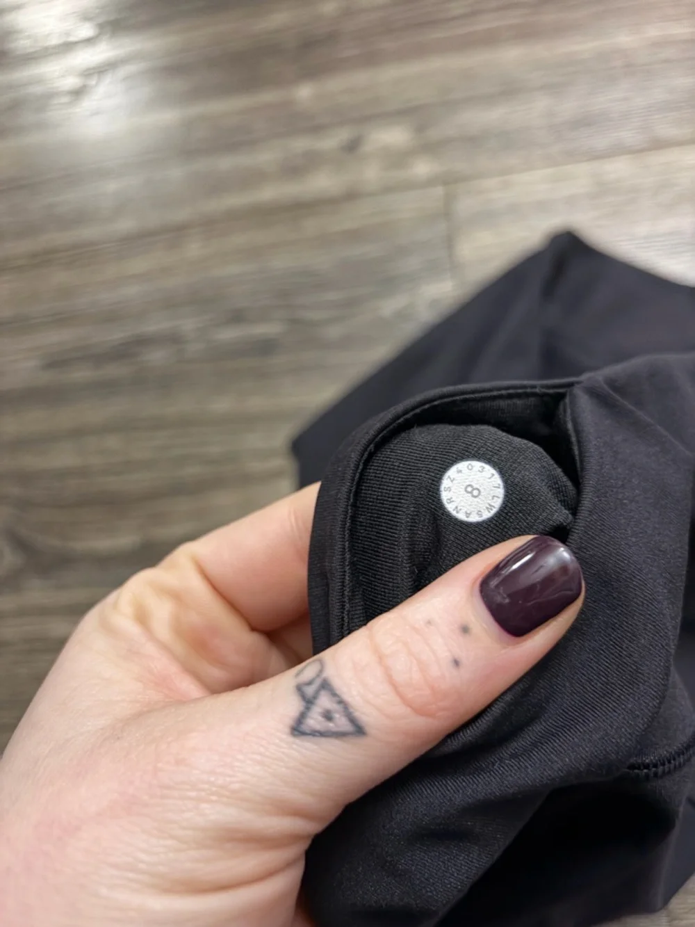 Lululemon Extra Mile Mid-Rise Tight *Reflective 28